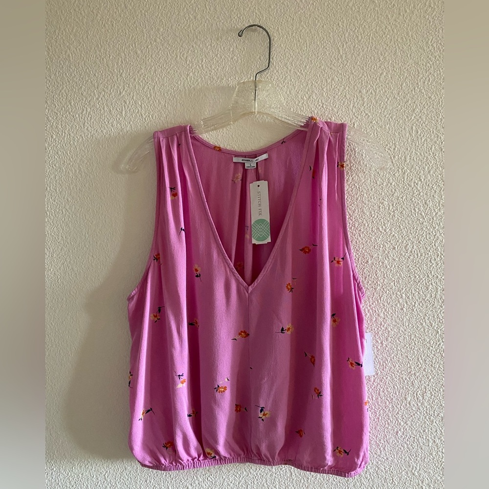 o'neill v-neck floral tank blouse (size L)